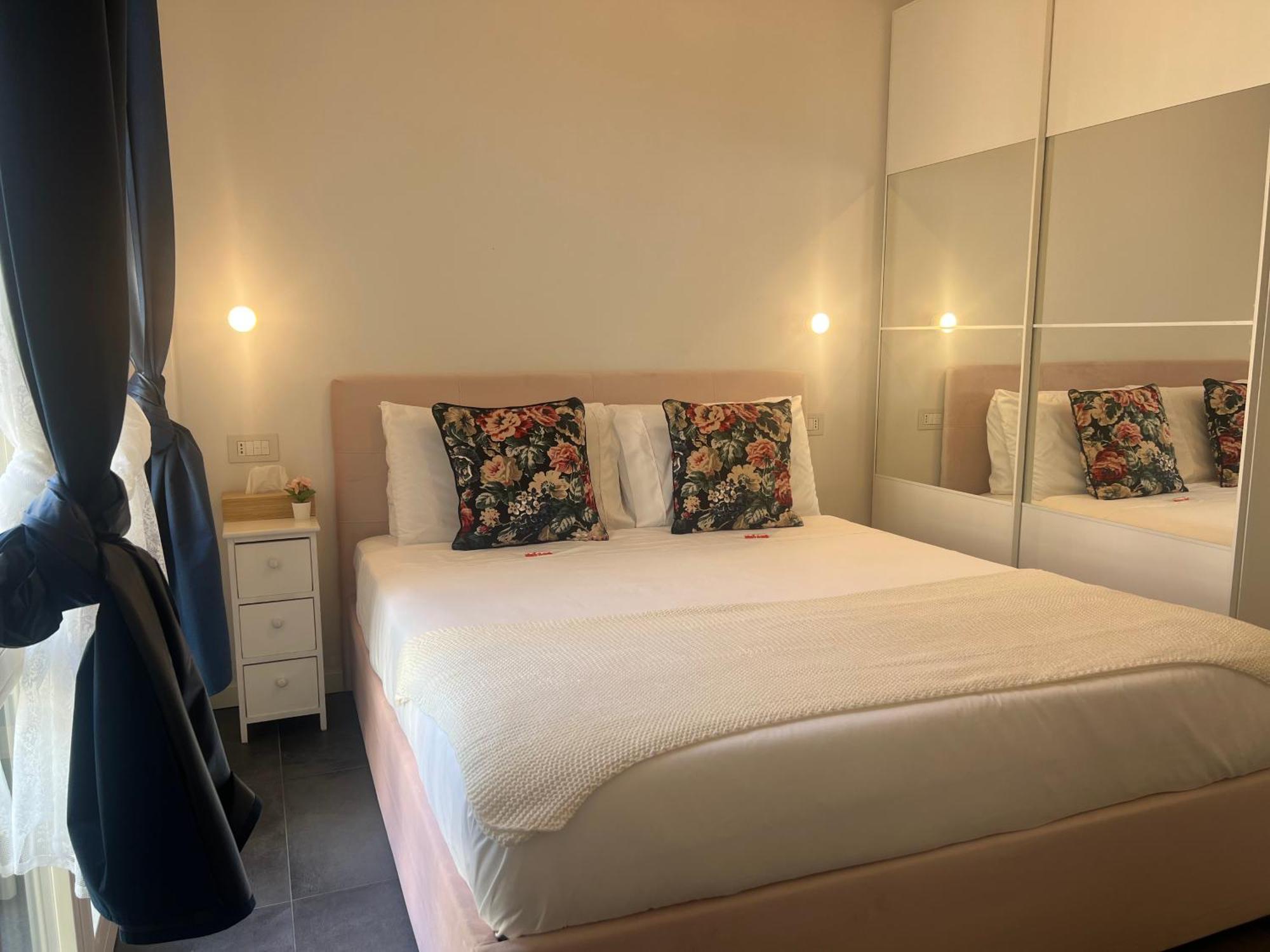 Regina Milano In Melegnano - Wifi, Breakfast Box And Terrace Apartment Exterior photo